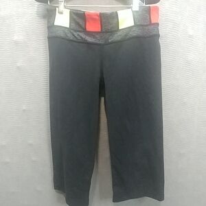 Lululemon Womens black athletic pants sz 8